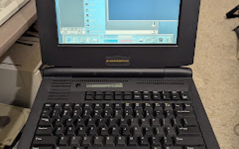 A real PowerBook: the Macintosh Application Environment on a PA-RISC laptop